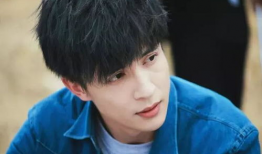 2017娱乐圈吃瓜薛之谦,薛之谦“吃瓜”事件再掀波澜